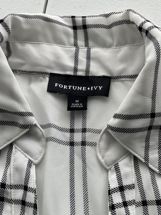 White Plaid Button-Up Women's Top - Picture 3 of 3